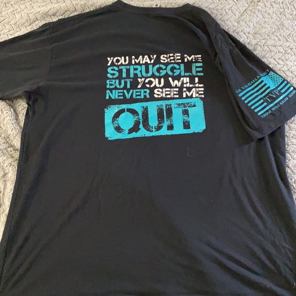 I Will Never Quit Shirt - Picture 5 of 5